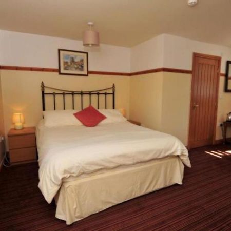 Chevin End Guest House Отли Экстерьер фото