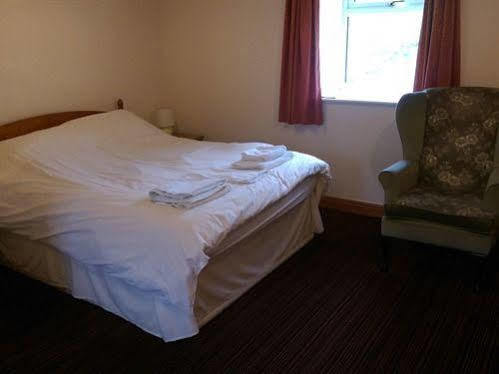 Chevin End Guest House Отли Экстерьер фото